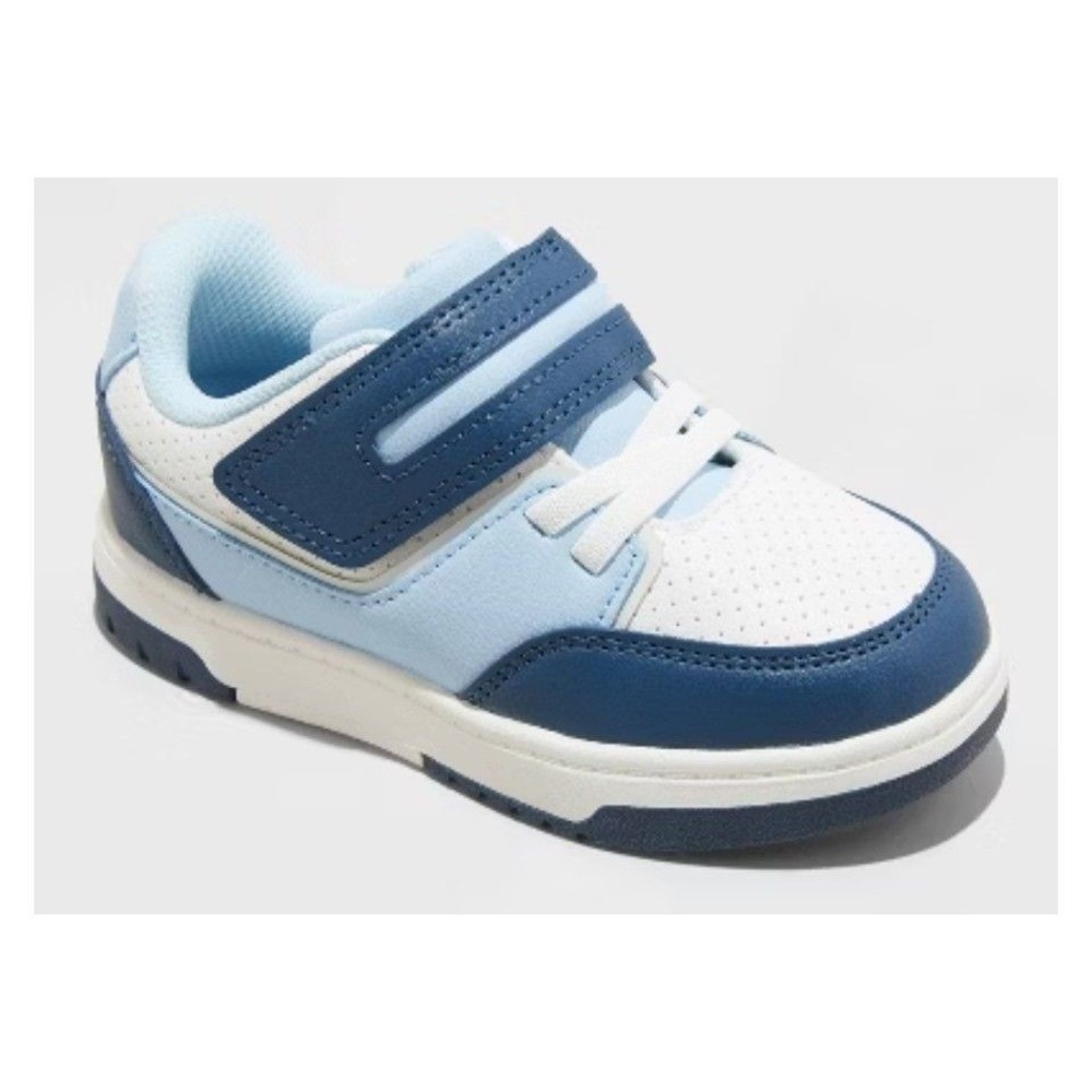 Hudson Sneaker Size 11 Toddler Cat & Jack